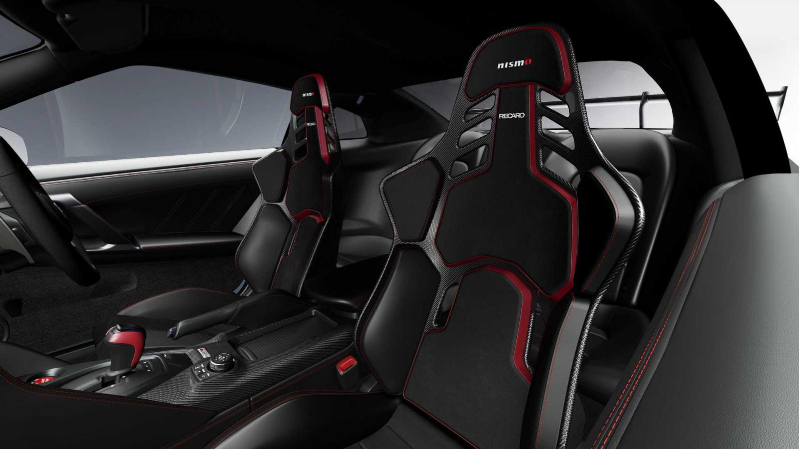 Ανανεωμένο Nissan GT-R: Με ειδικές εκδόσεις και μικρές αλλαγές